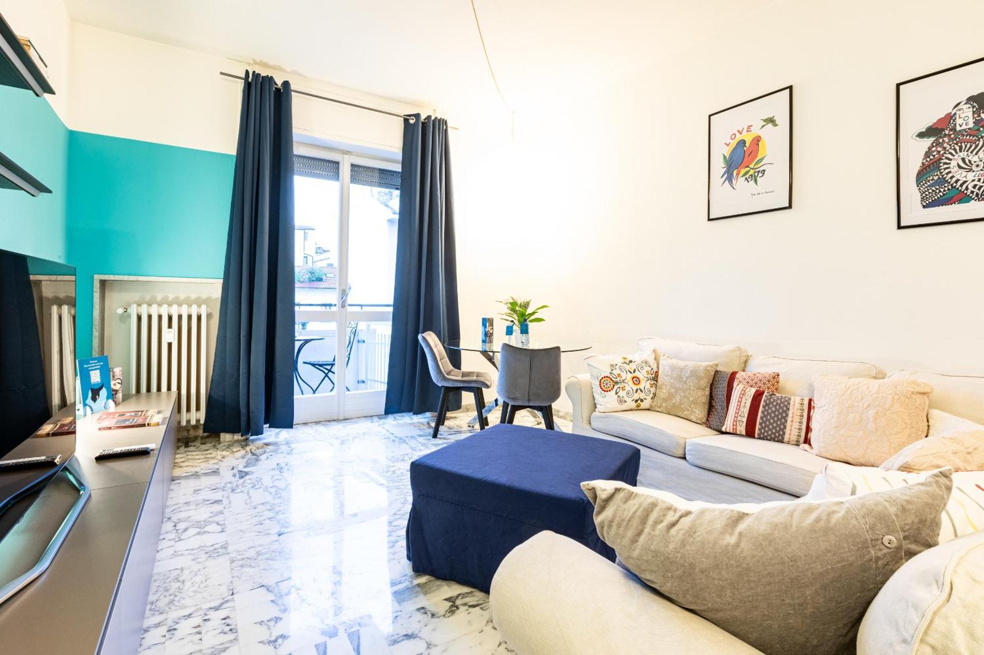 Appartamento Piazza Gramsci Amazing With Balcony - Collection